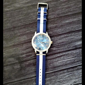RARE Stauer  Men's Nato Strap Sport Watch New‎ Battery